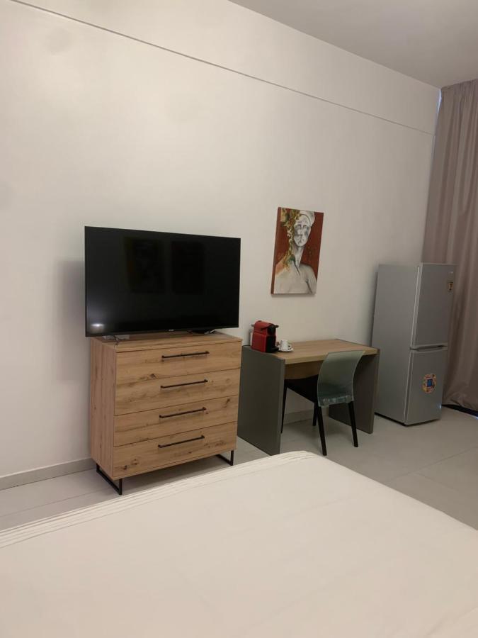 Chez Rima // Studio Tres Chaleureux F1 // Tres Bien Situe Dakar Dış mekan fotoğraf